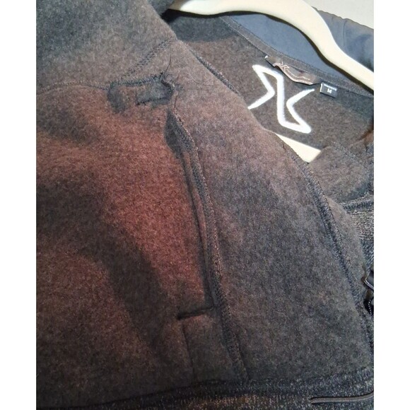 Fusion Fleece Jacket Sweater Women’s Revolution Race Black Blue Size M - Picture 6 of 16